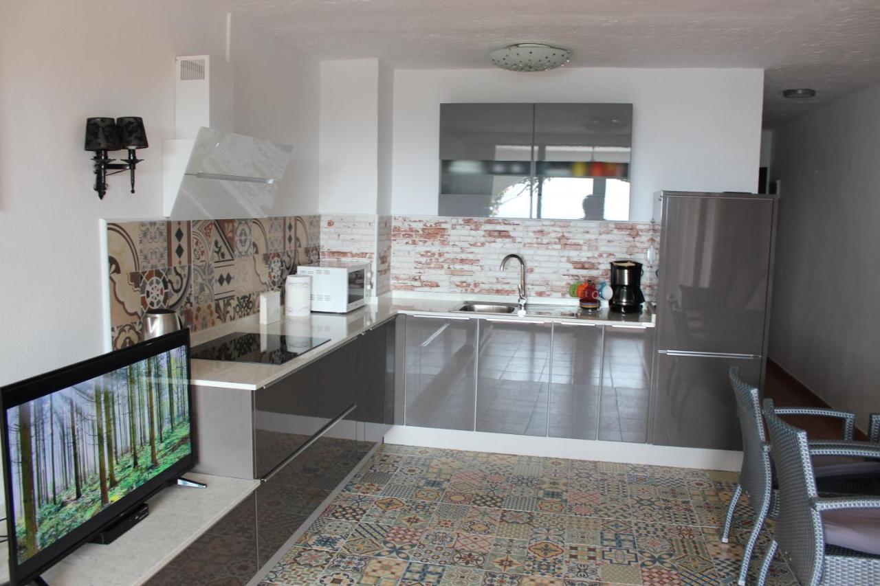 شقة Casa Blanca - Sea View - First Line بلايا ديل إنغلز المظهر الخارجي الصورة